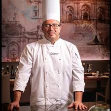 Jose Orostica Chef Le Meridien IOLA Pizza